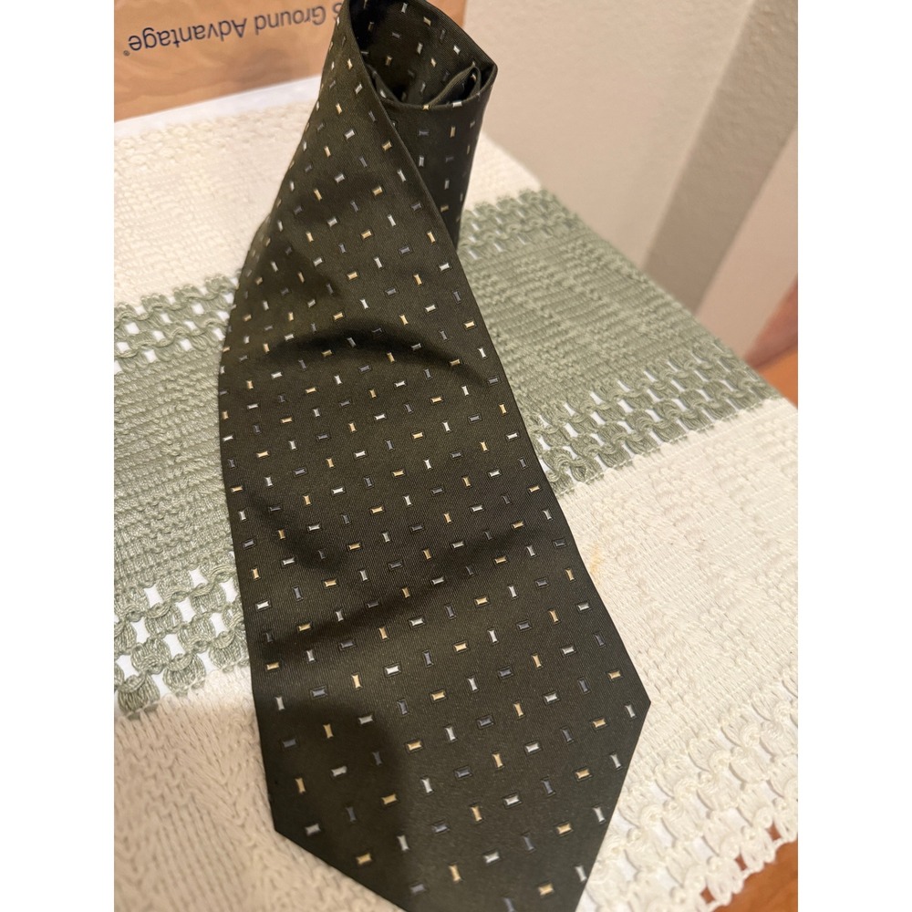 Daniel De Fasson Mens Silk Tie Olive Green Geometric Hand Made Necktie